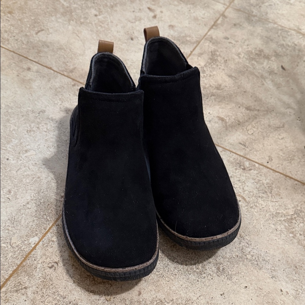 Dr. Scholl's Black Chukka Boots for Women
